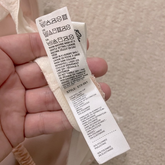 Early 2000’s Elle MacPherson Intimates Lace Detail Demi Bra - 36D - Picture 10 of 12